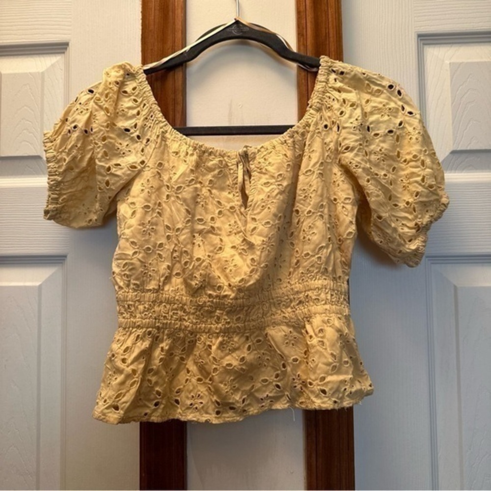 Abercrombie and Fitch Top